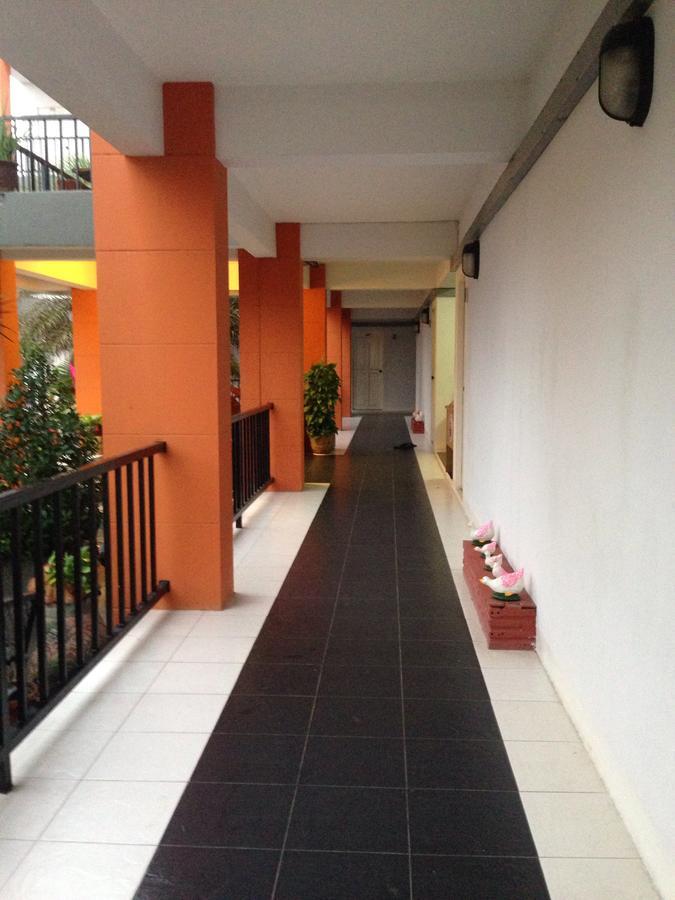 Hotel Baan Khun Yai Nakhonratchasima Esterno foto